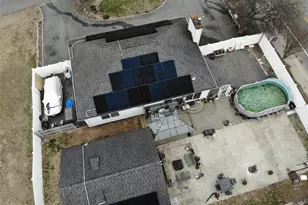 2 1st St, Coram, NY 11727 - Photo 32