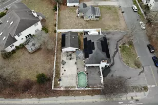 2 1st St, Coram, NY 11727 - Photo 34