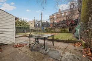 13 Beach St, Mount Vernon, NY 10550 - Photo 4