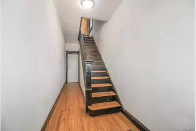 13 Beach Street, Mount Vernon, NY 10550 - Photo 28