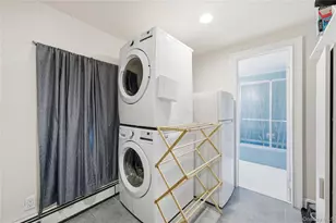 18 Shelter Dr, Sound Beach, NY 11789 - Photo 14