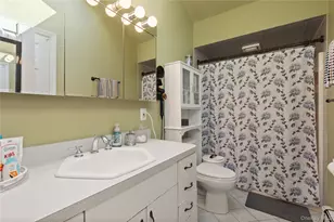 182 Montgomery Ave, West Babylon, NY 11704 - Photo 10