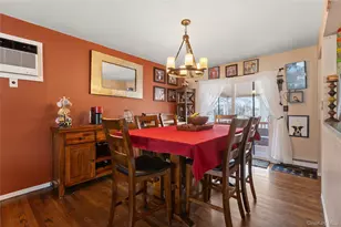 182 Montgomery Ave, West Babylon, NY 11704 - Photo 6