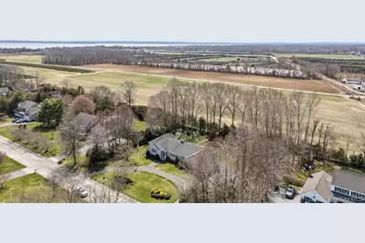 1115 White Eagle Drive, Laurel, NY 11948 - Photo 4