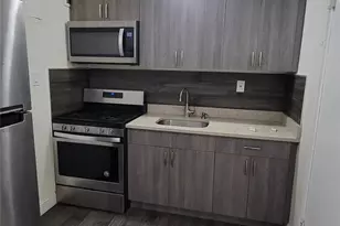 141-60 84th Rd, Briarwood, NY 11435 - Photo 4