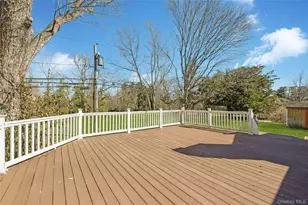 8 Shari Ln, East Northport, NY 11731 - Photo 30