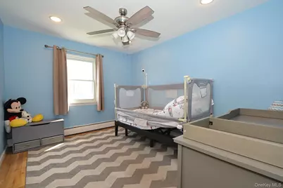10 Maureen Drive, Hauppauge, NY 11788 - Photo 14