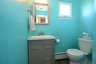 10 Maureen Dr, Hauppauge, NY 11788 - Photo 12