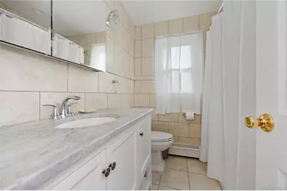 3292 Murdock Avenue, Oceanside, NY 11572 - Photo 8