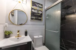 48 Essex St, Brooklyn, NY 11208 - Photo 6