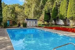 104 Stowe Dr, Poughquag, NY 12570 - Photo 46