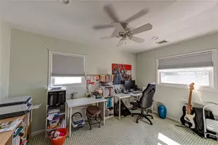 35 Circle Dr, Syosset, NY 11791 - Photo 14