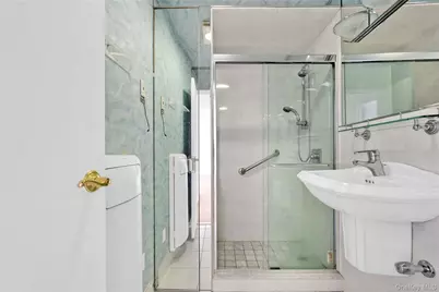 58-03 Calloway Street #5E, Corona, NY 11368 - Photo 14