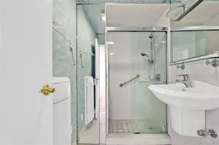 58-03 Calloway St, Corona, NY 11368 - Photo 14