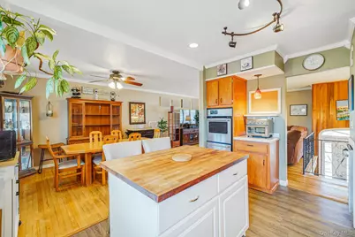 10 Pierre Drive, Commack, NY 11725 - Photo 18