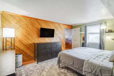 10 Pierre Drive, Commack, NY 11725 - Photo 38