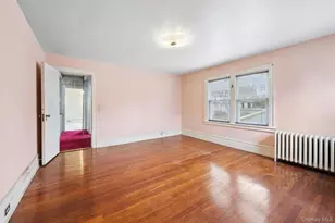 193-12 Foothill Ave, Hollis, NY 11423 - Photo 26