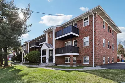 16 Francis Avenue #8C, Nyack, NY 10960 - Photo 1