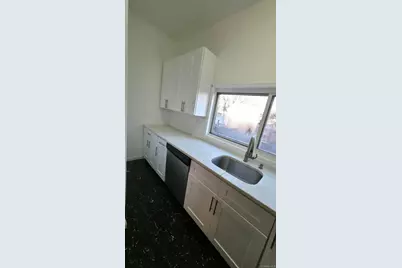 10631 156th Street, Jamaica, NY 11433 - Photo 4