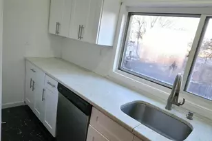 106-31 156th St, Jamaica, NY 11433 - Photo 4