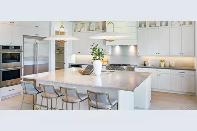 33 Fieldstone Knoll #31, Armonk, NY 10504 - Photo 2