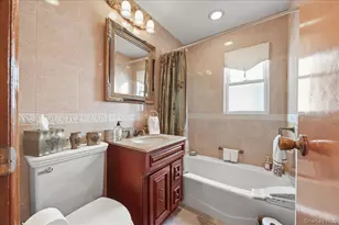 214 Central Blvd, New Hyde Park, NY 11040 - Photo 12