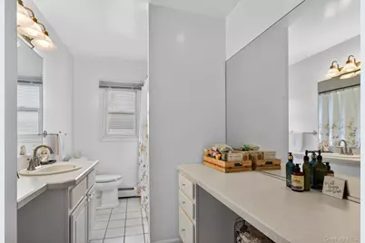 514 Kings Highway, Valley Cottage, NY 10989 - Photo 12