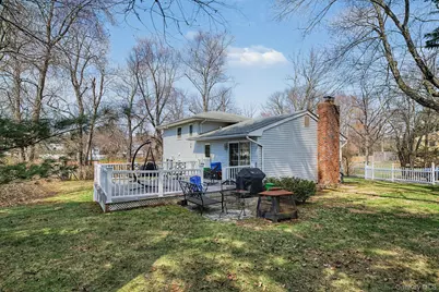 514 Kings Highway, Valley Cottage, NY 10989 - Photo 22