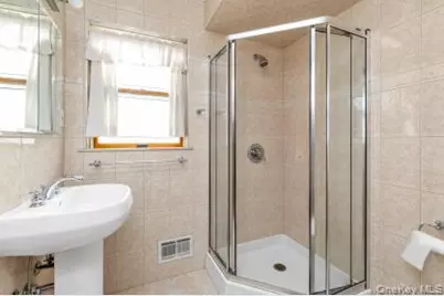 16615 67th Avenue, Fresh Meadows, NY 11365 - Photo 8