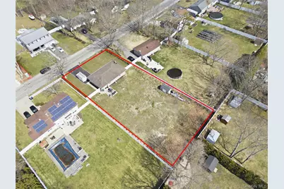 38 Pentmoor Drive, Mastic, NY 11950 - Photo 28