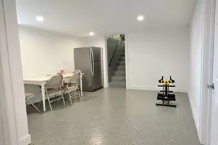 38 Pentmoor Dr, Mastic, NY 11950 - Photo 20