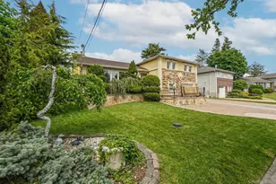 16 Tudor Rd, Hicksville, NY 11801 - Photo 2