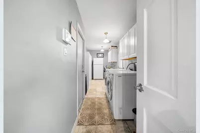9 Ballad Lane, Stony Brook, NY 11790 - Photo 18