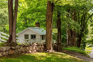 310 Mt Holly Rd, Katonah, NY 10536 - Photo 8