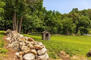 310 Mt Holly Rd, Katonah, NY 10536 - Photo 28