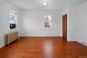 88-02 88th St, Woodhaven, NY 11421 - Photo 10