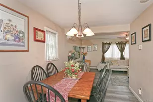 171 Pauline St, Holbrook, NY 11741 - Photo 12