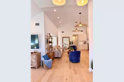 28 Alanson Lane, Hampton Bays, NY 11946 - Photo 8