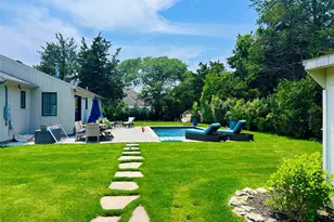 28 Alanson Ln, Hampton Bays, NY 11946 - Photo 24