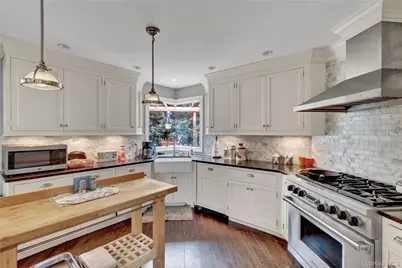 91 Laurel Drive, Massapequa Park, NY 11762 - Photo 28