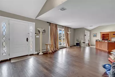 91 Laurel Drive, Massapequa Park, NY 11762 - Photo 14