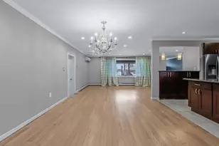 626 Pearl St, Oceanside, NY 11572 - Photo 4