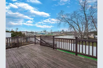 626 Pearl Street, Oceanside, NY 11572 - Photo 28