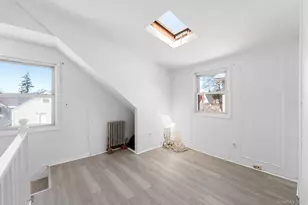 7 Everett St, Valley Stream, NY 11580 - Photo 10