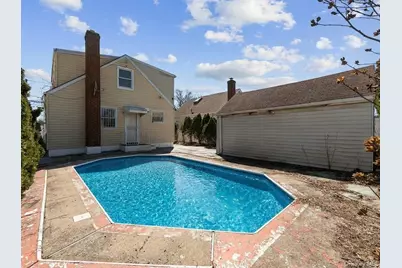 7 Everett Street, Valley Stream, NY 11580 - Photo 12