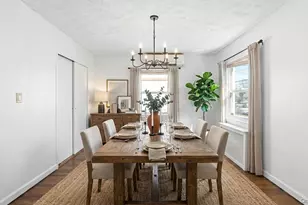 7 Everett St, Valley Stream, NY 11580 - Photo 2