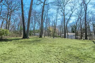 1425 Middle Neck Rd, Sands Point, NY 11050 - Photo 34