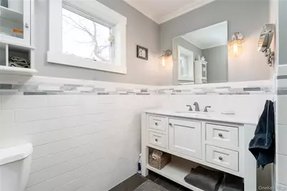 61 Atlantic Avenue, Hampton Bays, NY 11946 - Photo 18