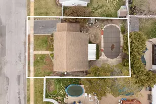 2547 Army Pl, Bellmore, NY 11710 - Photo 30