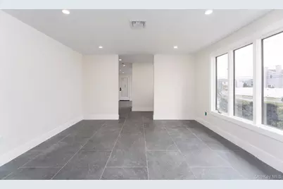 2547 Army Place, Bellmore, NY 11710 - Photo 18